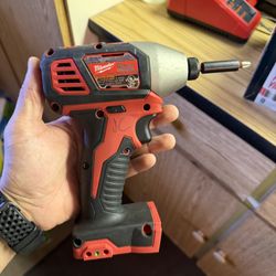 Milwaukee Impact And Drill