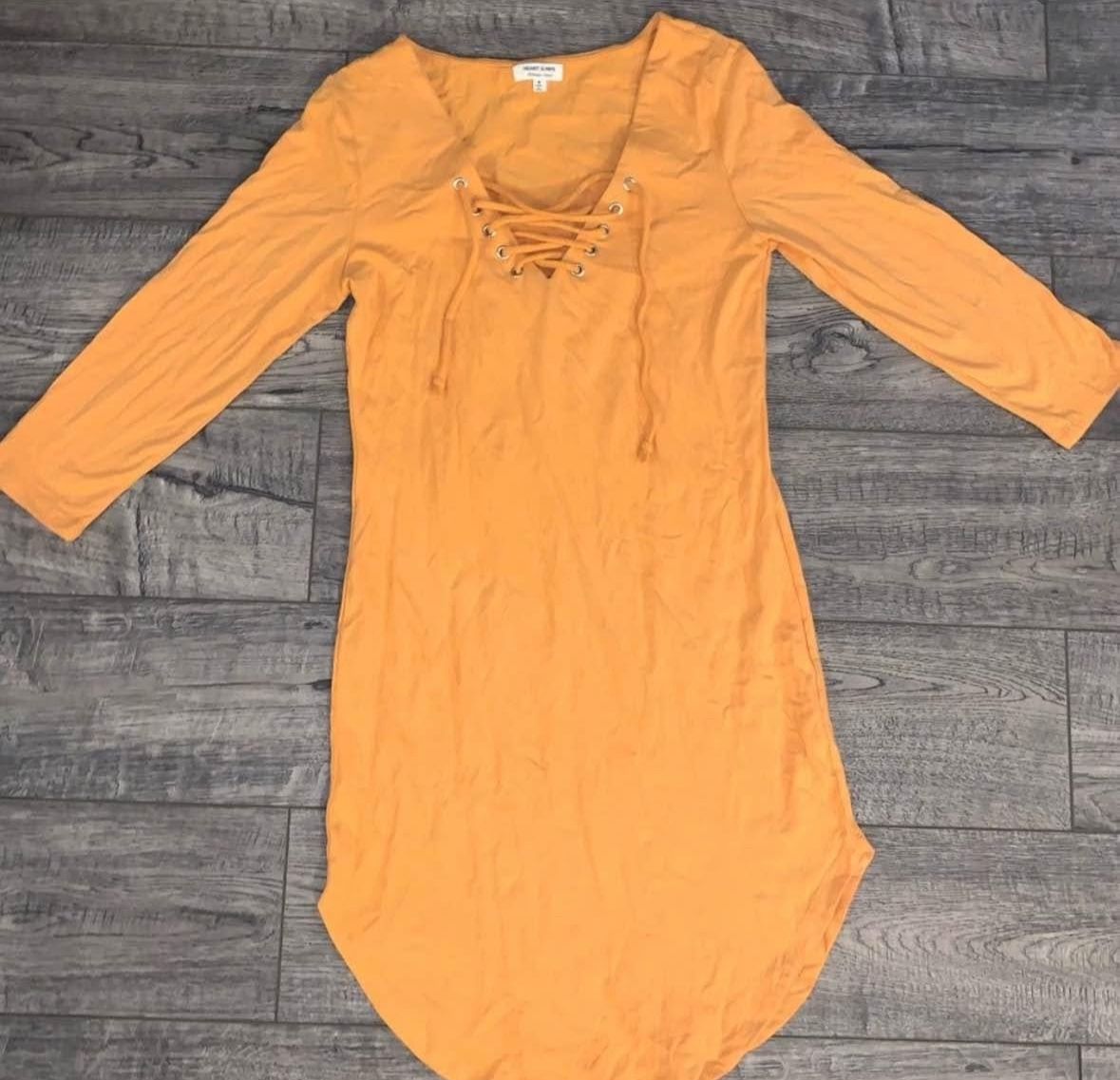 Heart & Hips Golden Mustard Yellow 3/4 Sleeve Dress
