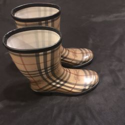 Burberry Rainboots Size 6 (Euro 36)