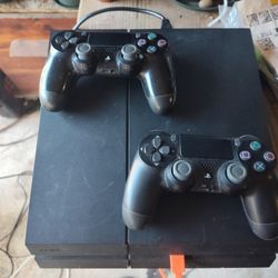 PS4 W/ Two Controllers And A Samsung TV 