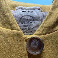 Yellow 3/4 sleeve button up blazer