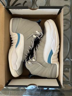 Air Jordan 12 Retro Wolf gray/University Blue sneakers