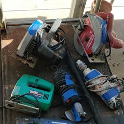 Power Tools And Sockets