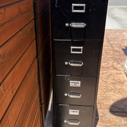 4 Drawer Filing Cabinet