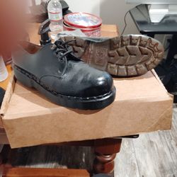 Dr. Martens Vintage Oxford 1491 Steel Toe Platforms