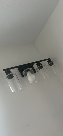 Light fixture