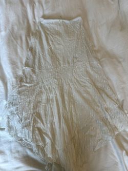 Women’s Long White Lace Flower Detailed Skirt