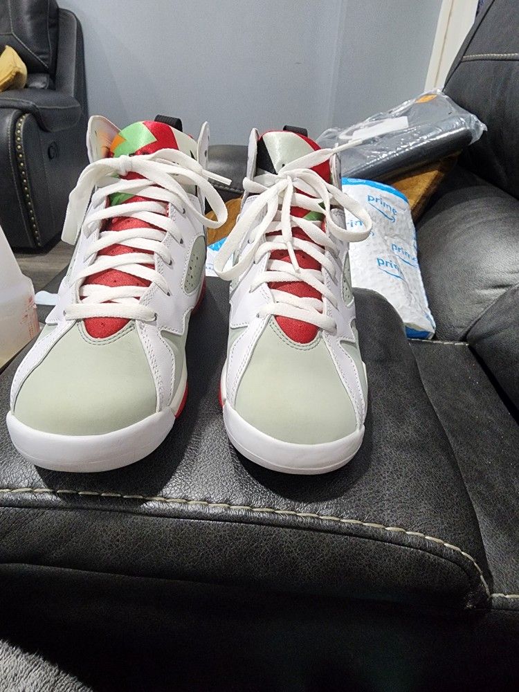 Jordan 7 Bugs Bunny's Sz 7