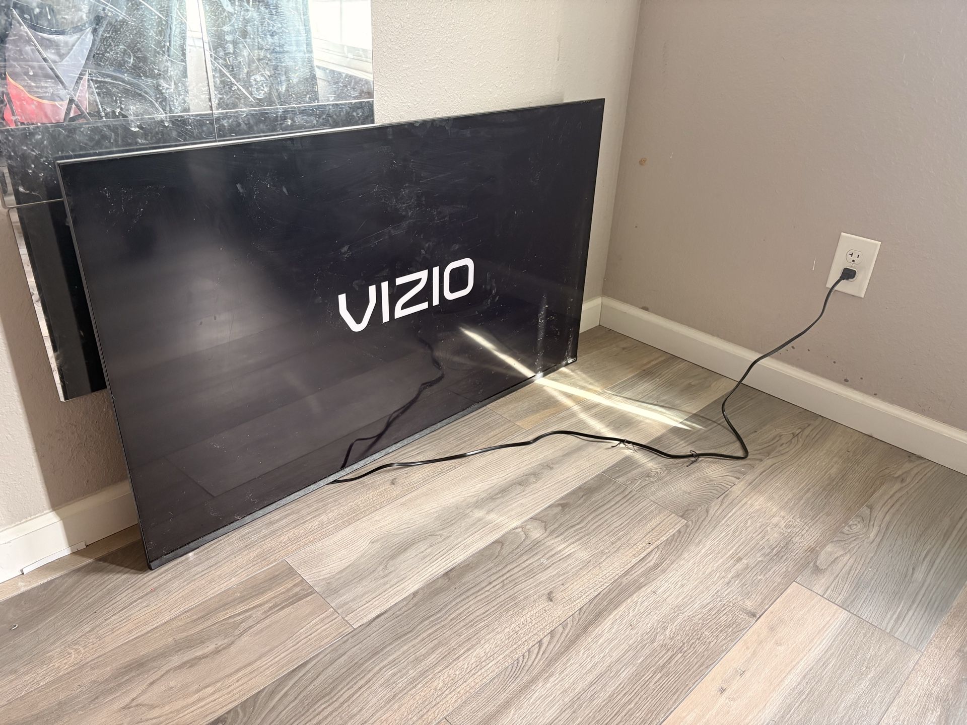 Vizio 50in Smart TV