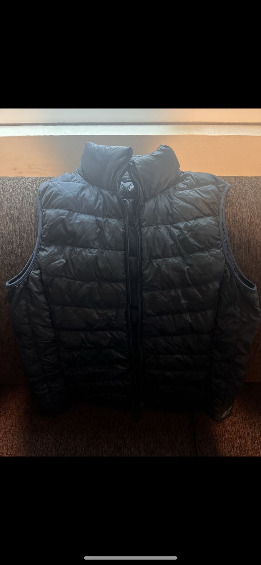 Uniqlo Puffer Vest Jacket