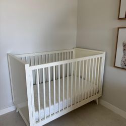Baby Crib 