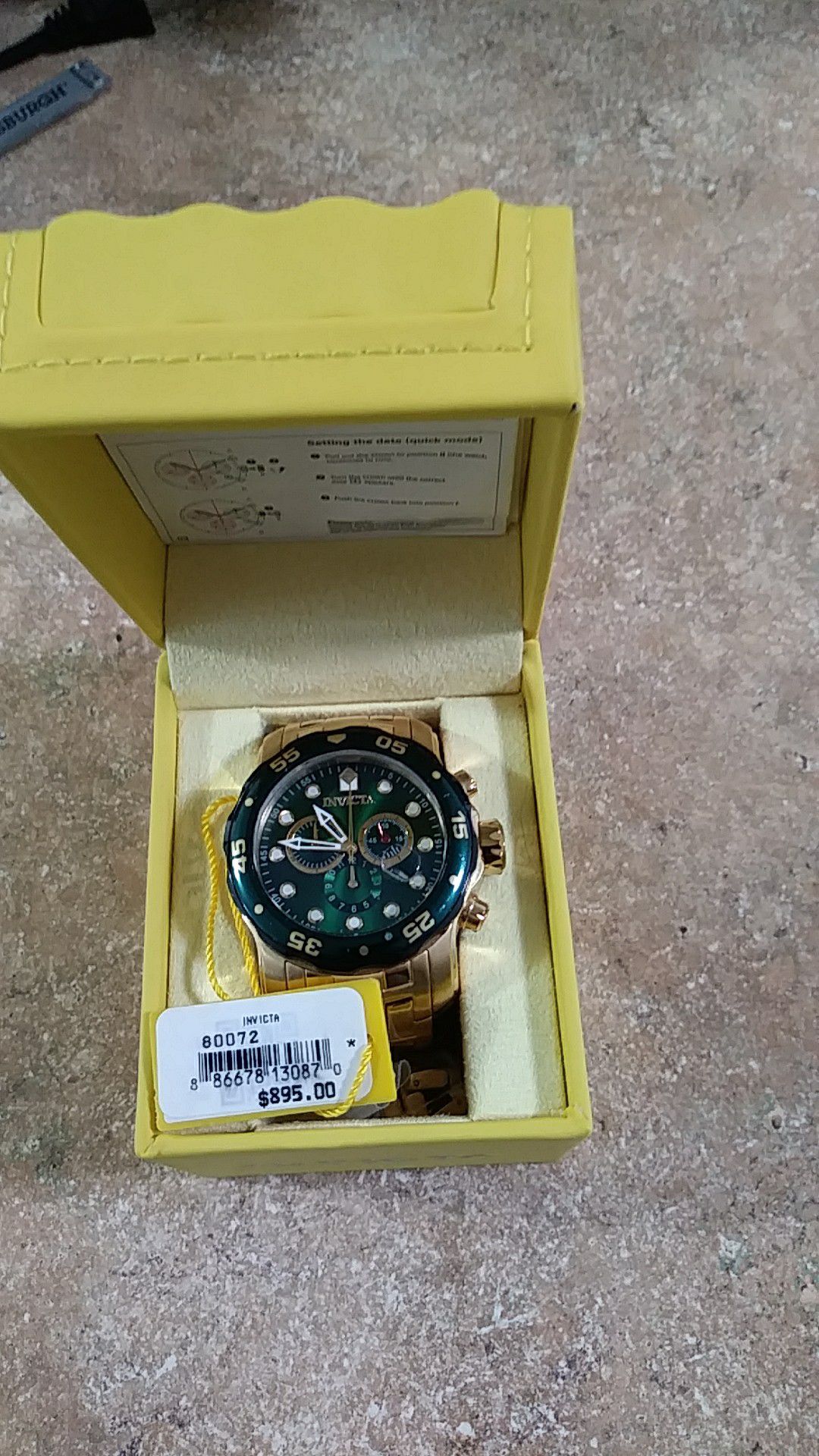 Invicta model 80072 green dial chronograph