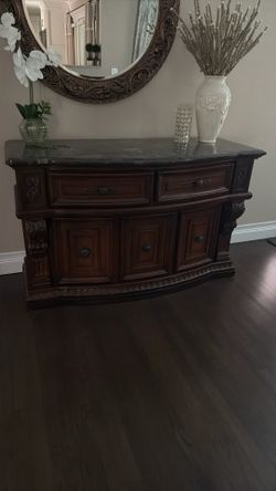 Credenza