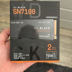 WD_BLACK 2TB SN7100 NVMe Internal Gaming SSD Solid State Drive - Gen4 PCIe, M.2 2280, Up to 7,250 MB/s - WDS200T4X0E [New Version]