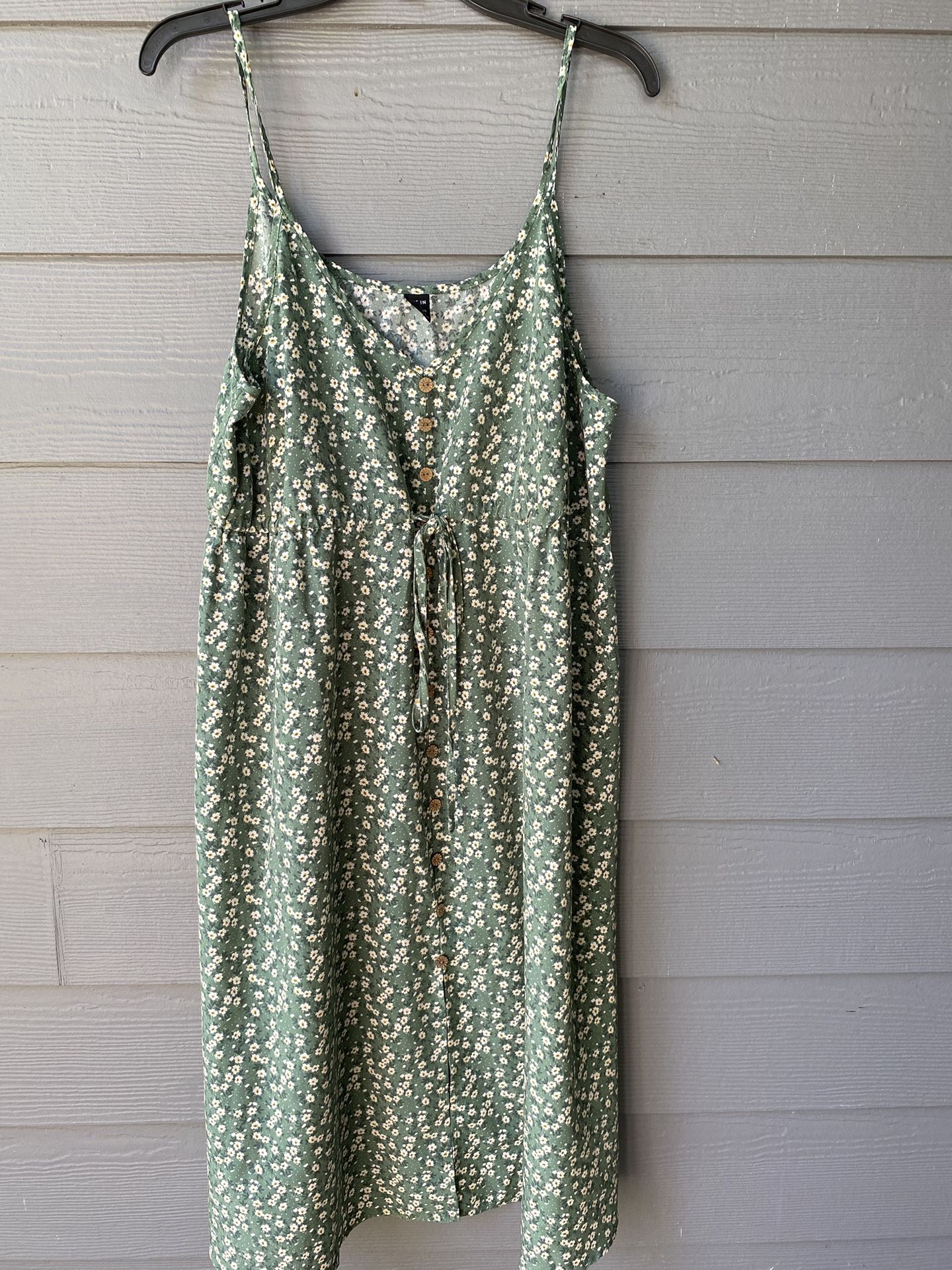 Women’s Size XL Spaghetti Strap Summer Dress -Green Daisy Floral, Tie Waist