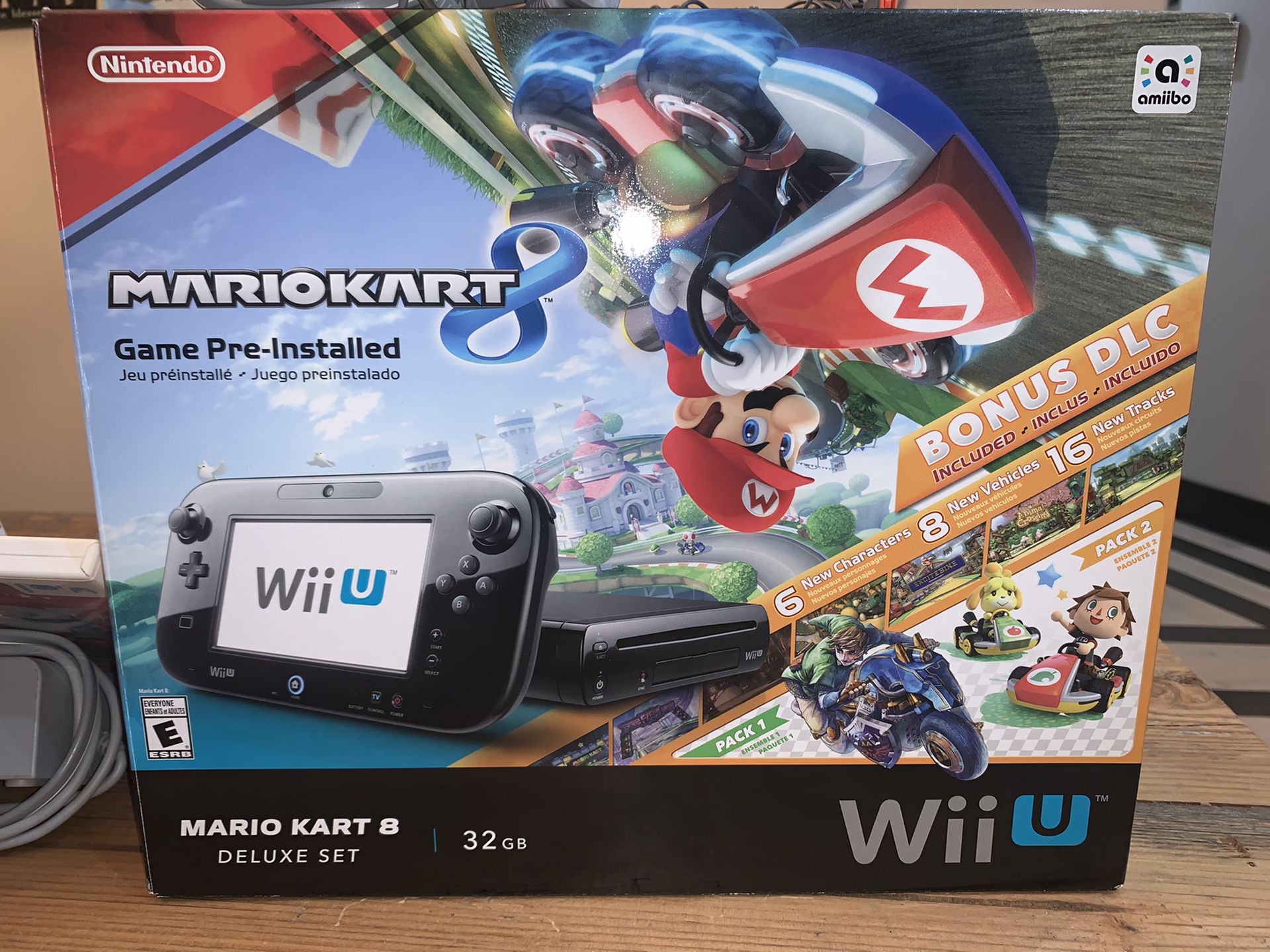 Wii U Mario Kart 8 Deluxe Set 32GB Nintendo