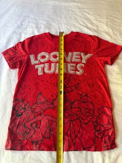 red boys' Looney Tunes short-sleeve graphic t-shirt