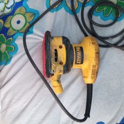DeWalt Sander 