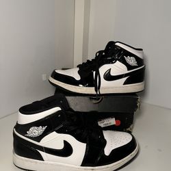 Jordan 1 White And Black 