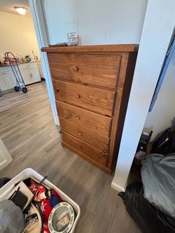 Dresser 5 Drawer
