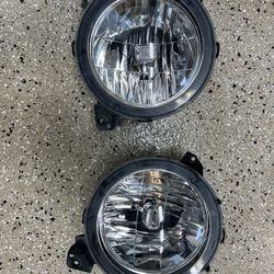 2019 JEEP WRANGLER HEADLIGHTS