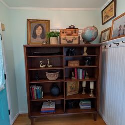 Mid Century Modern Rosewood Display Shelves 