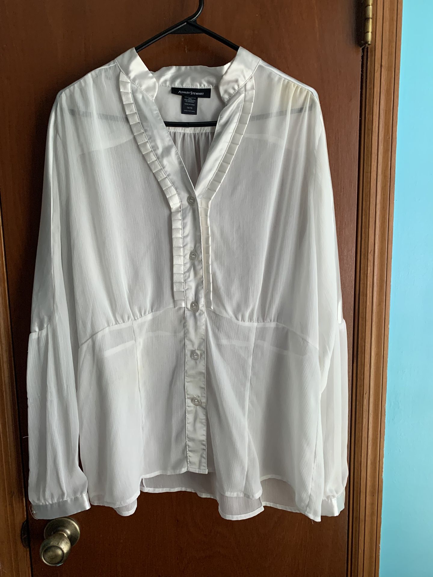 Ladies Casual Shirt