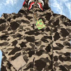 Black Bape Hoodie.  S,m,l,xl