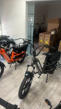 Brand new in box for 1000 - HOVCart American’s favorite cargo e-bike - electric bike for family