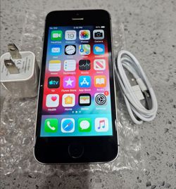 Apple iPhone 5c 16GB Touch music player 1100+ Hip Hop songs