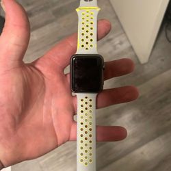 Apple Watch 7000 Series   Read Description 