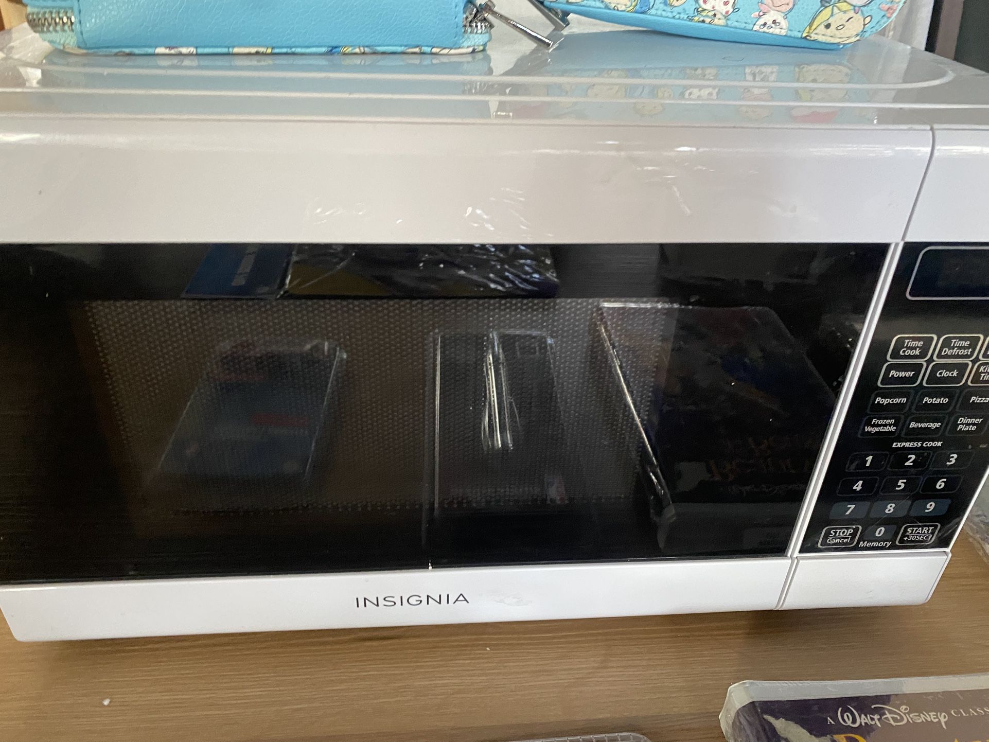 Compact Microwave