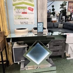 🔥Flash Deal🔥Brand New LED Light Console Table/ Sofa Table $449, Finance Available, Delivery Available 