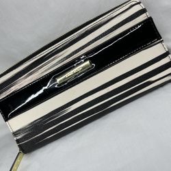 ANNE KLEIN WALLET FOR SALE
