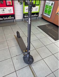 Segway Ninebot black scooter READY TO GO NOW!!