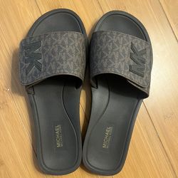 Michael Kors Sliders