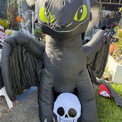 Universal 6.3-Feet  Dragon Inflatable (read Description) 