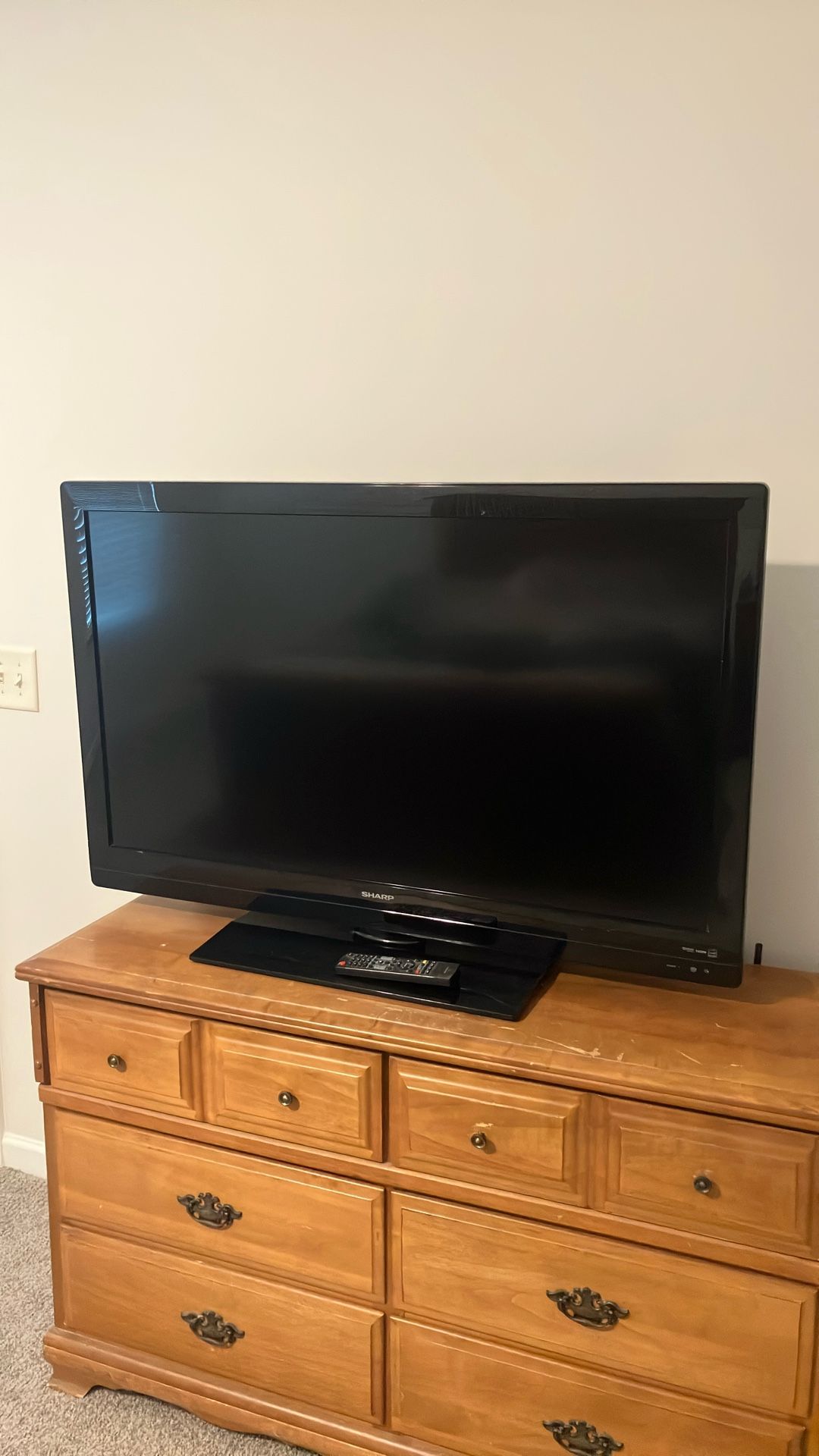 Sharp LC-46SV49U 46” TV