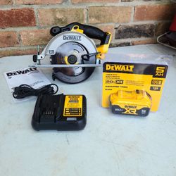 $170 PRICE IS FIRM!!! DEWALT DCS393 20V MAX Cordless Brushless 6-1/2 in. Circular Saw With 5ah Battery & Charger.