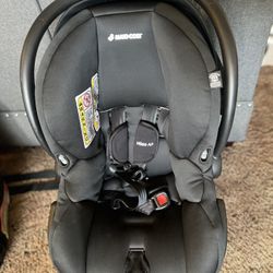 Maxi Cosi Infant Car Seat