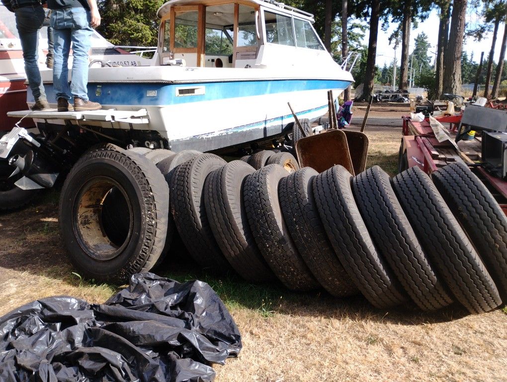 Tons Of All Sized Tires And We Have The Machine To Put Them On Ur Rims With Too