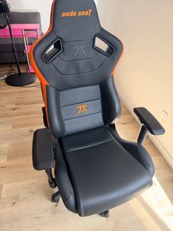 Anda Seat gaming chair