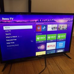 32 inch Element Roku Smart TV