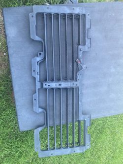 Active grill shutters