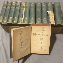 1880 Shakespeare handy volume book set