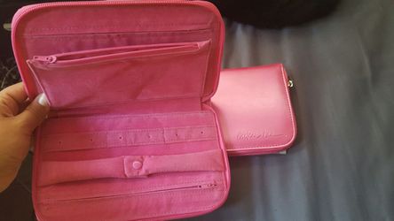 Jewelry organizers on the Go