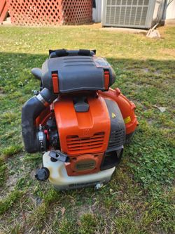 Husqvarna 570bts comercial leaf blower