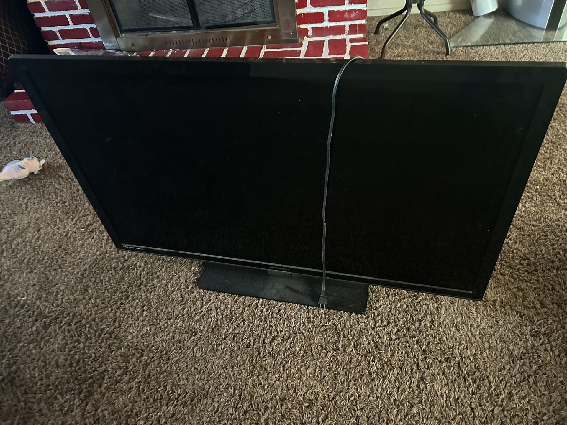 Emerson tv 50inc