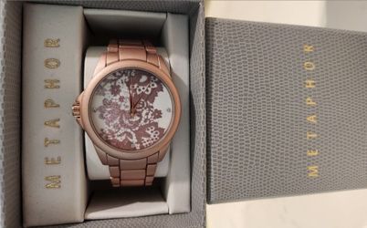 Standard Style Watch