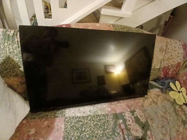 42 Inch Smart TV